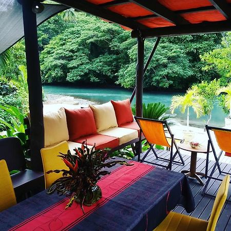 Salt Lake Lodge Savusavu Eksteriør billede